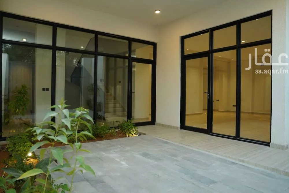 فيلا 4 غرف في النهضة 3