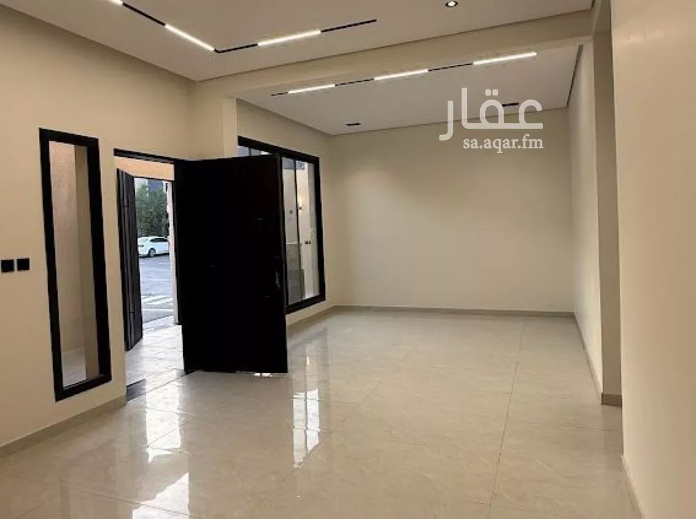 فيلا 6 غرف في بدر 4