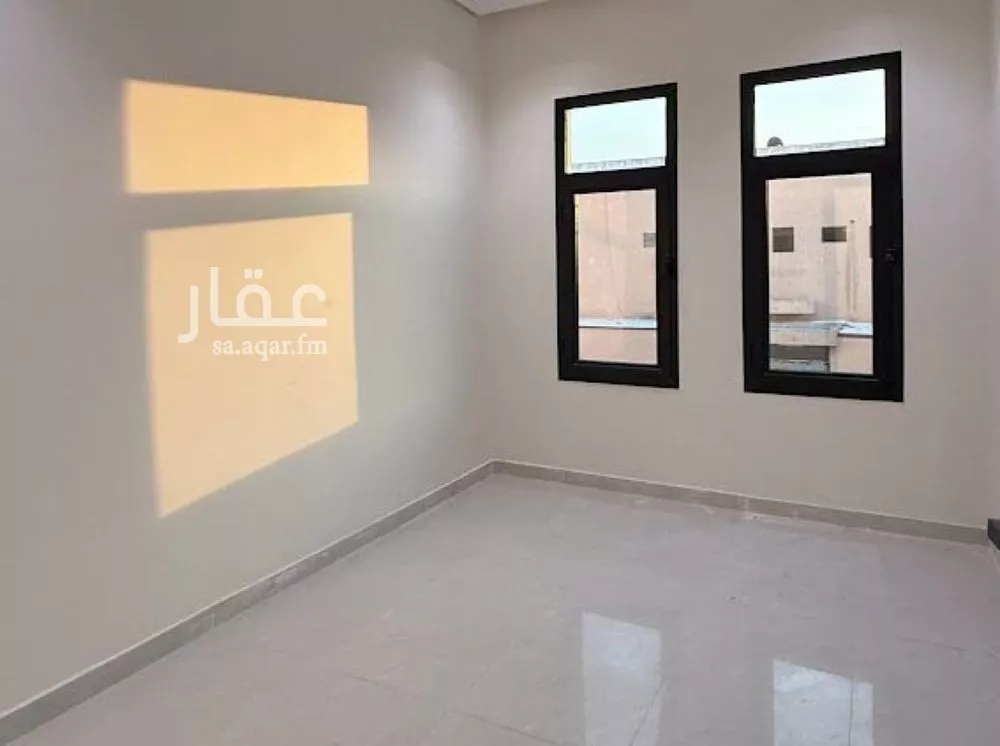 فيلا 6 غرف في بدر 10