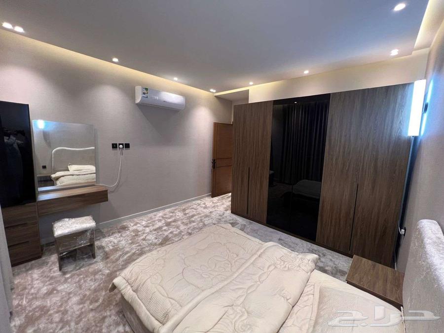 شقة 5 غرف في الشوقية 7