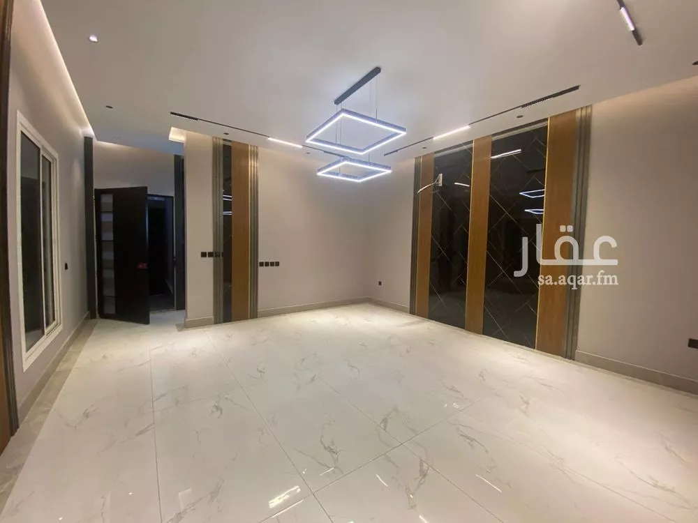 فيلا 10 غرف في الحمراء و ام الجود 17