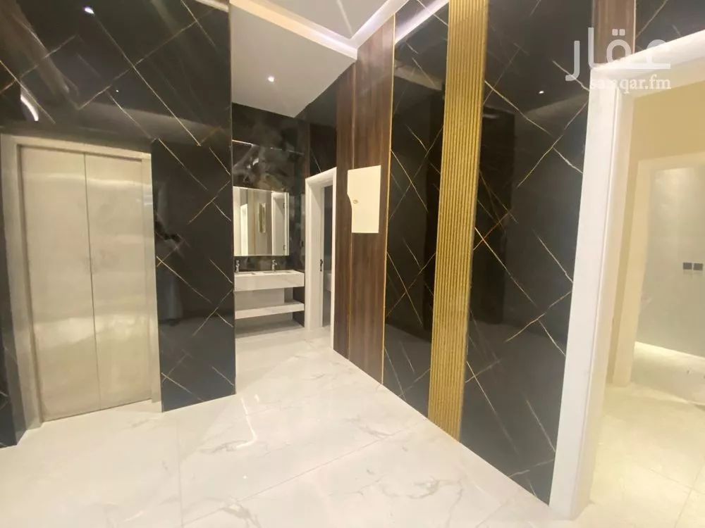 فيلا 10 غرف في الحمراء و ام الجود 20