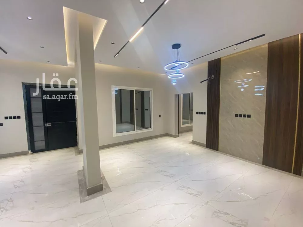 فيلا 10 غرف في الحمراء و ام الجود 23