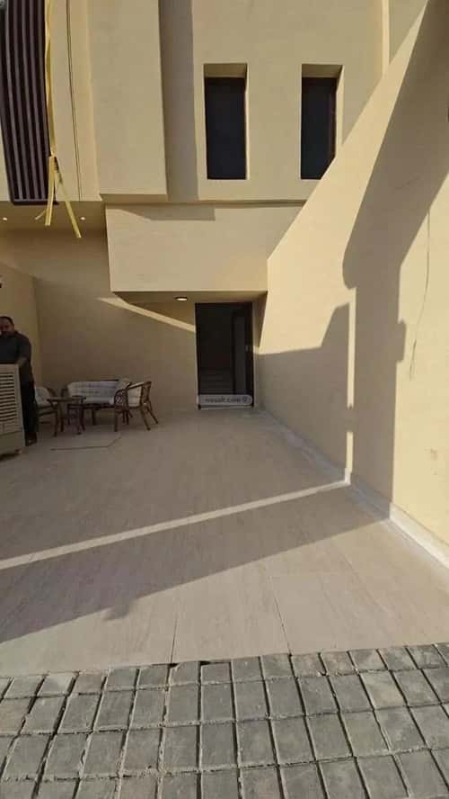 دور 4 غرف في عكاظ 2