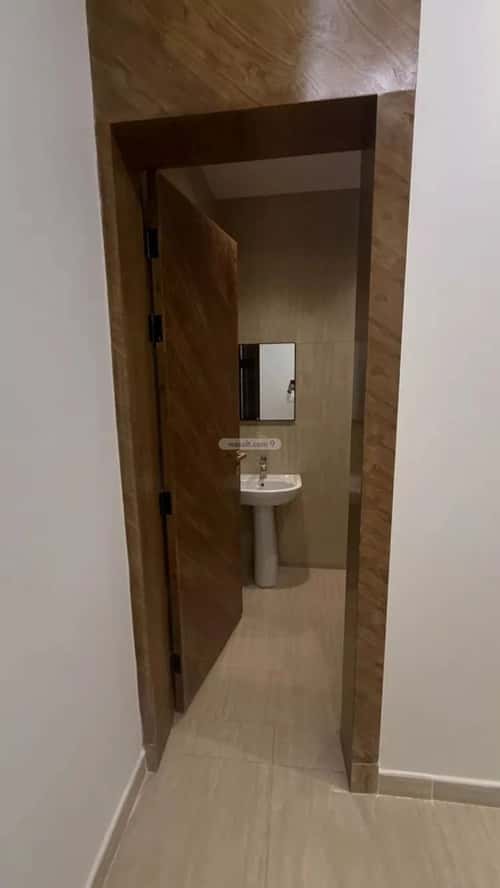 شقة 4 غرف في المهدية 12