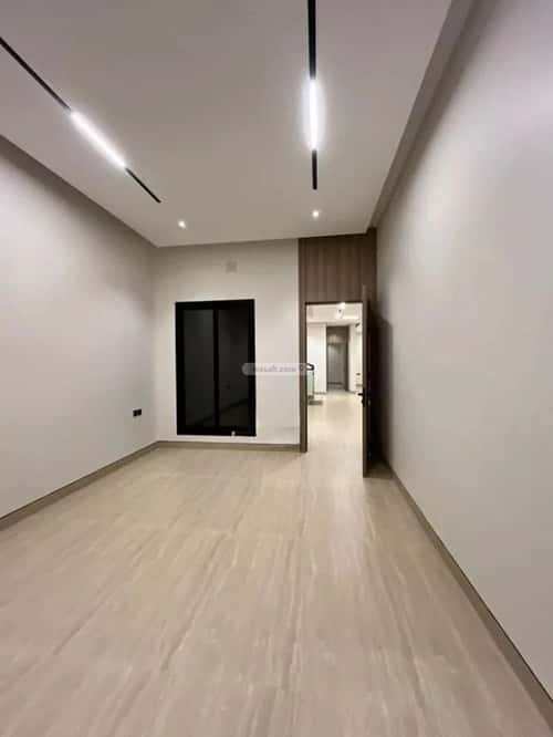 5 bedroom villa in Al Mahdiyyah 11