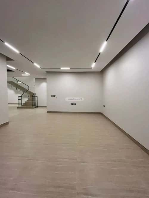 5 bedroom villa in Al Mahdiyyah 13