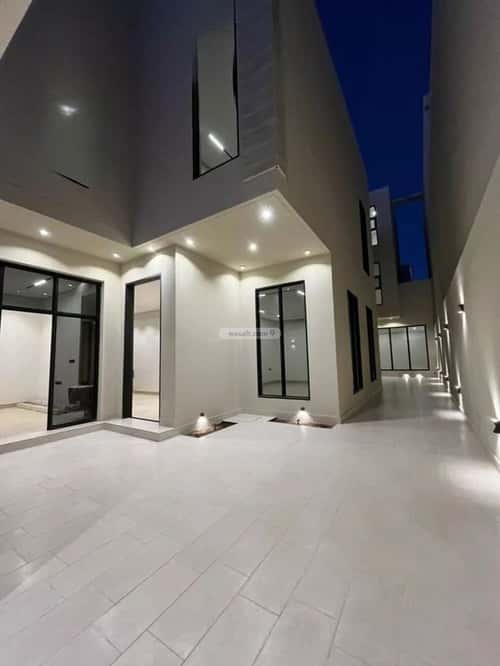 5 bedroom villa in Al Mahdiyyah 5