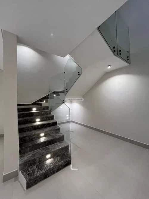 فيلا 6 غرف في المهدية 10