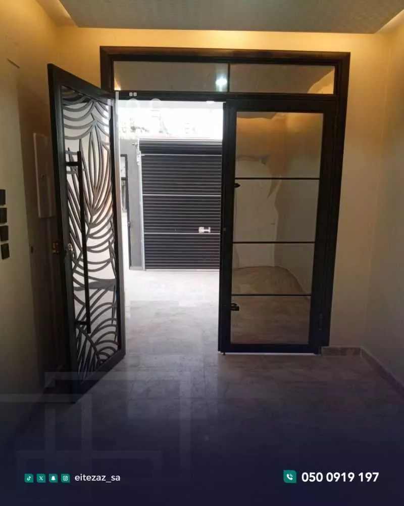 فيلا 9 غرف في الملك فهد 4