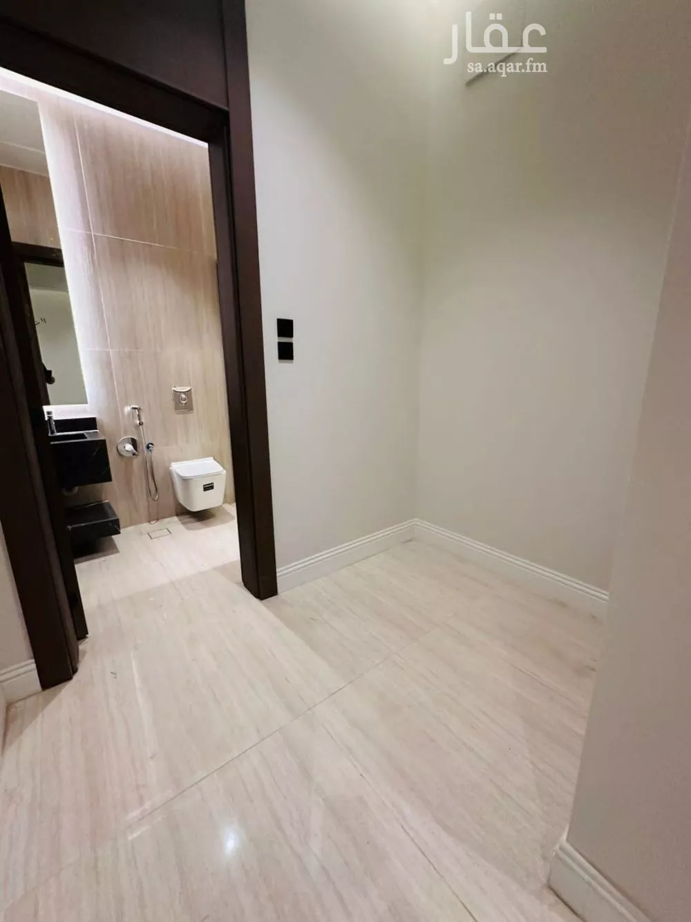 4 bedroom apartment in Al Aridh 9