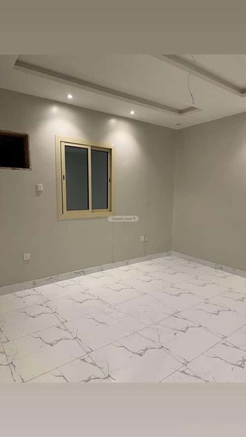 شقة 5 غرف في الواحة 13