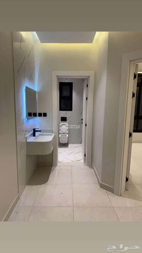 شقة 5 غرف في الواحة 8