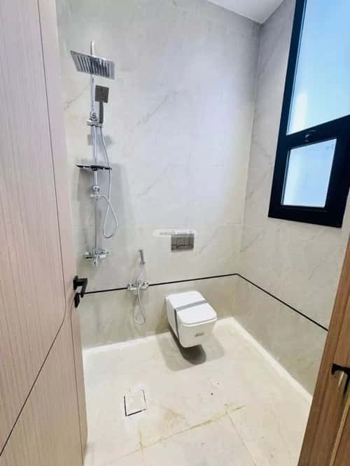 دور 4 غرف في الملك فيصل 7