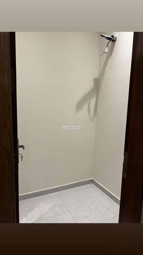 شقة 3 غرف في المروة 11