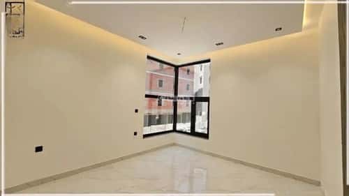 شقة 5 غرف في الريان 15