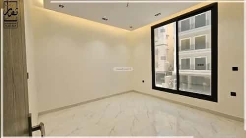 شقة 5 غرف في الريان 6