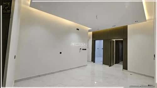 شقة 5 غرف في الريان 8