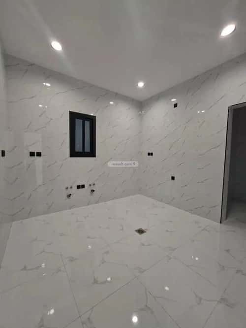 شقة 4 غرف في الريان 13