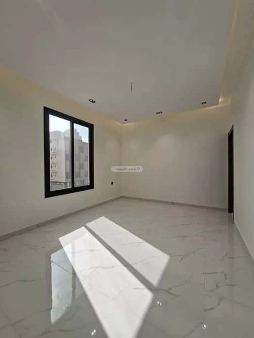 شقة 4 غرف في الريان 6