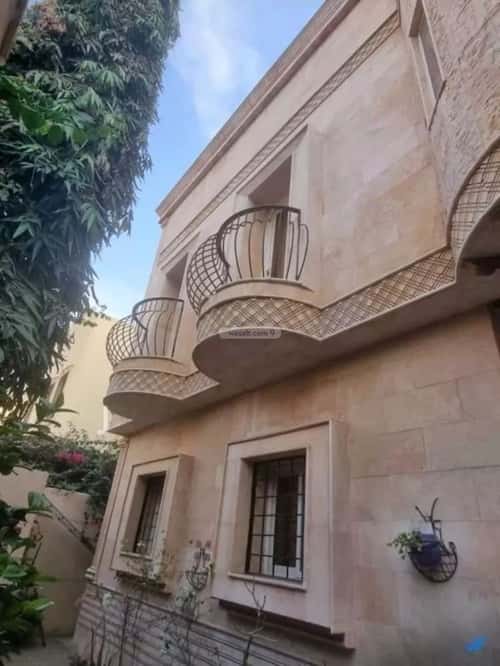 فيلا 7 غرف في الزهراء 6