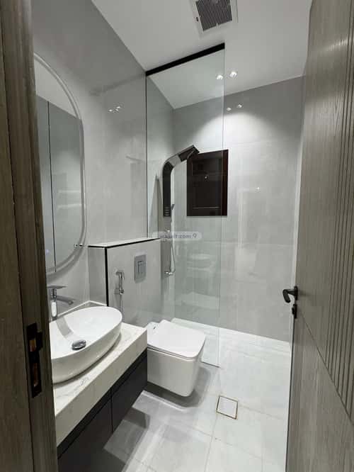 شقة 3 غرف في الروضة 12