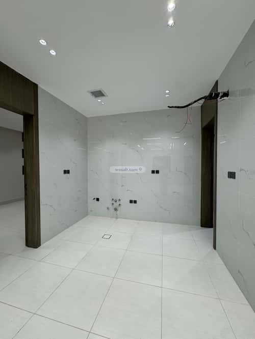 شقة 3 غرف في الروضة 8