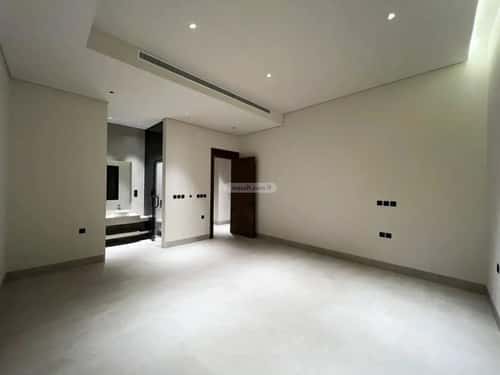 شقة 6 غرف في الروضة 14