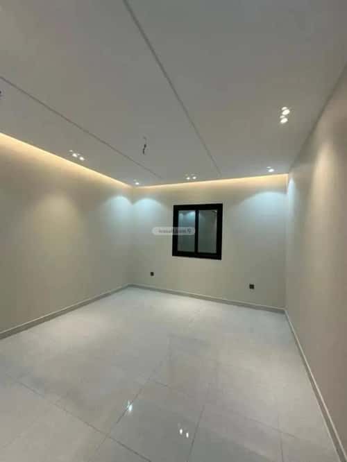 شقة 4 غرف في النزهة 2