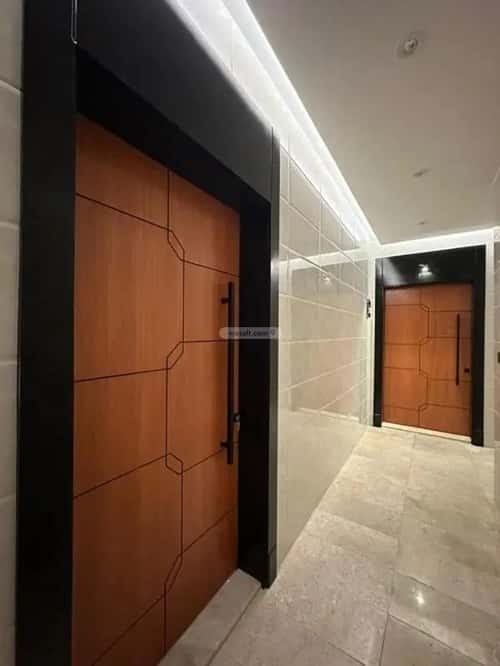 شقة 4 غرف في النزهة 11