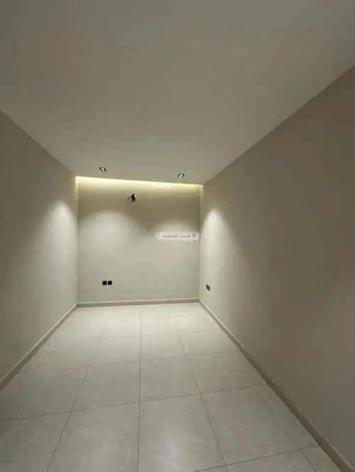 شقة 4 غرف في العزيزية 11