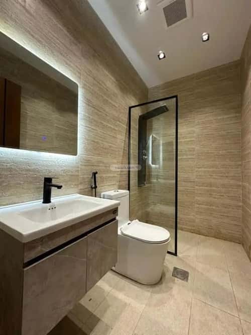 شقة 4 غرف في العزيزية 6