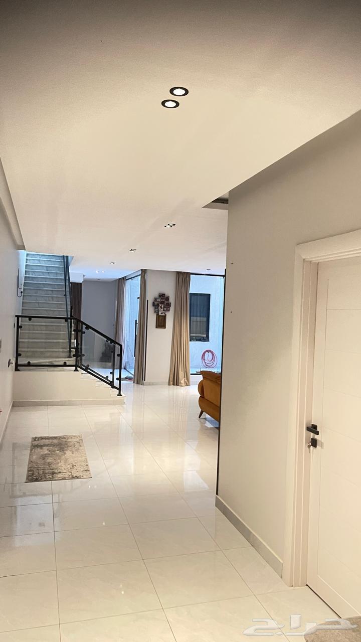 فيلا 6 غرف في شوران 2