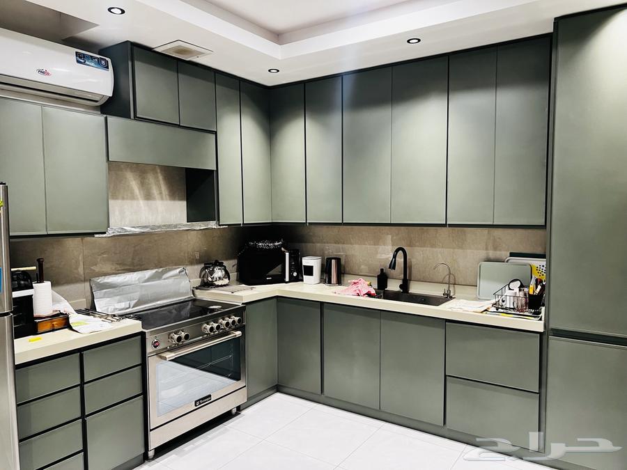 فيلا 6 غرف في شوران 13