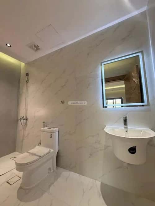 شقة 5 غرف في الروضة 13