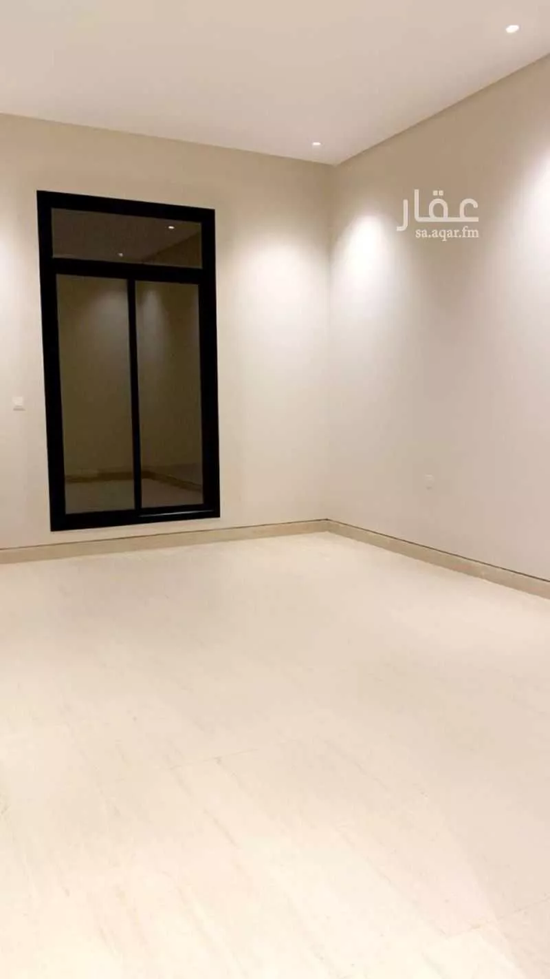 شقة 3 غرف في الرمال 4