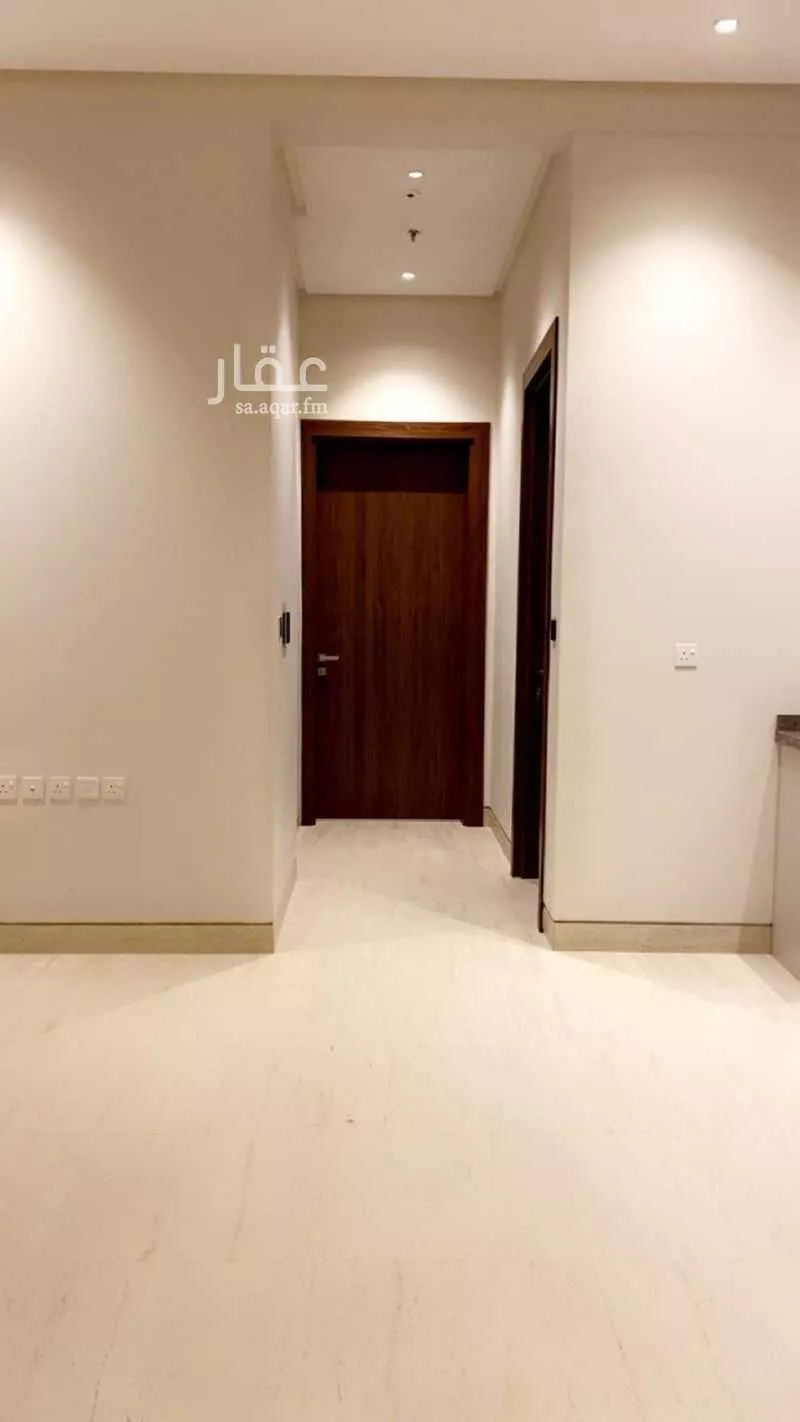 شقة 3 غرف في الرمال 5