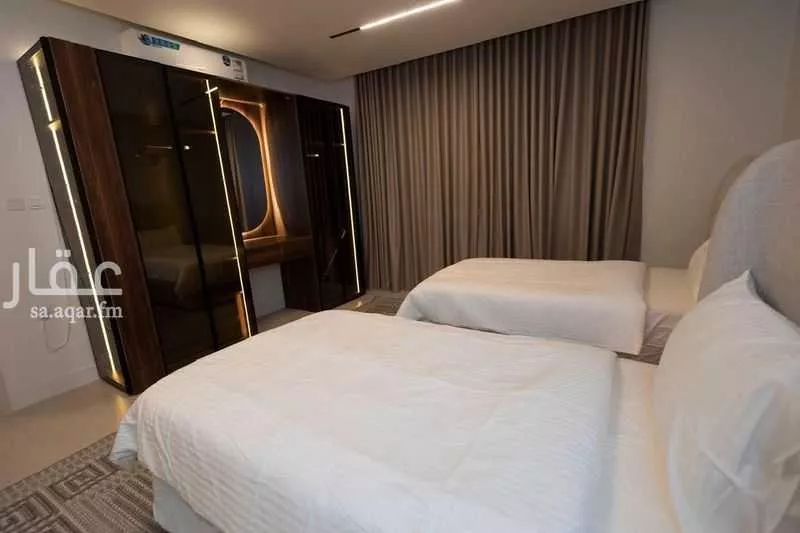 4 bedroom apartment in Al Rabwa 5