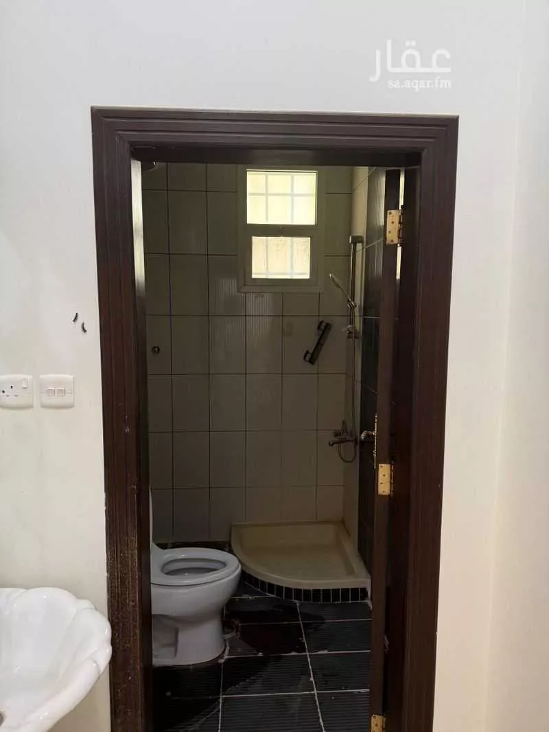 3 bedroom apartment in Irqah 2