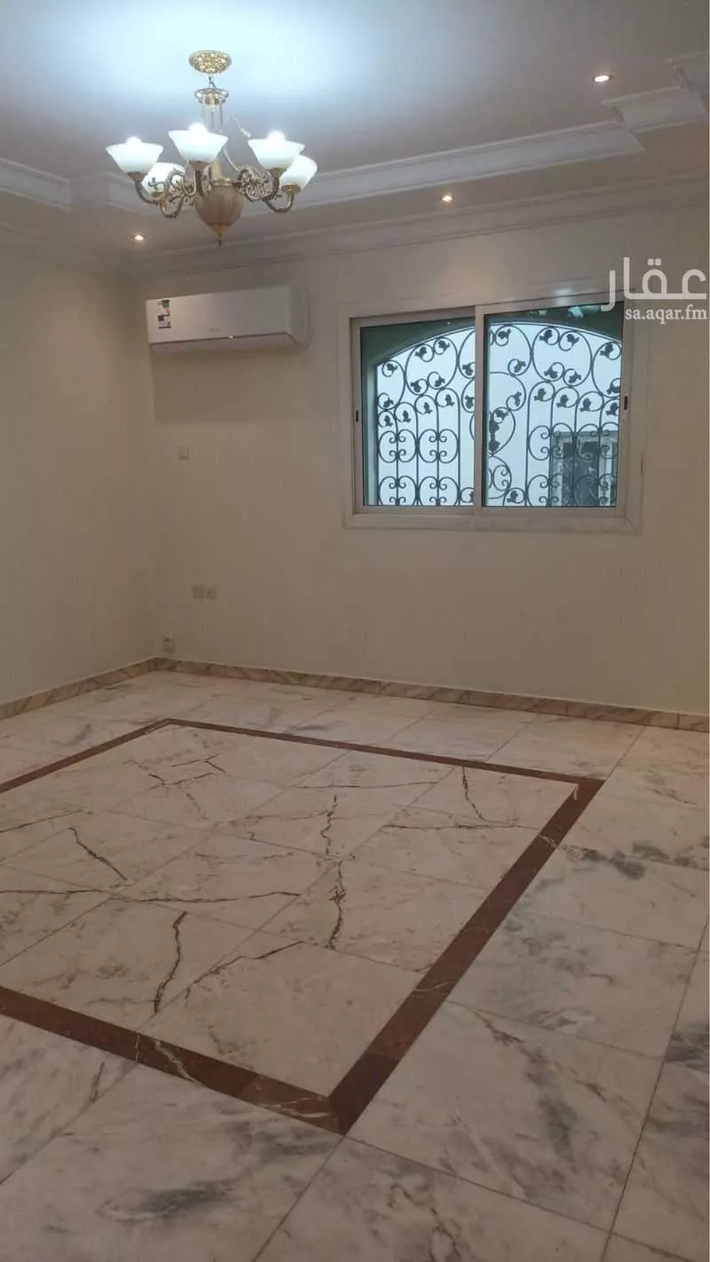 شقة 5 غرف في المروج 2