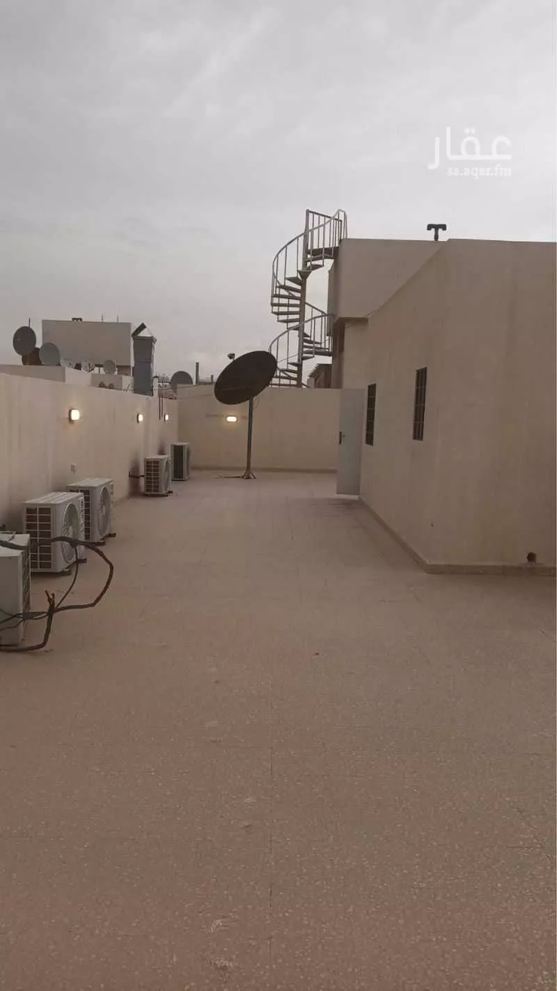 شقة 5 غرف في المروج 13