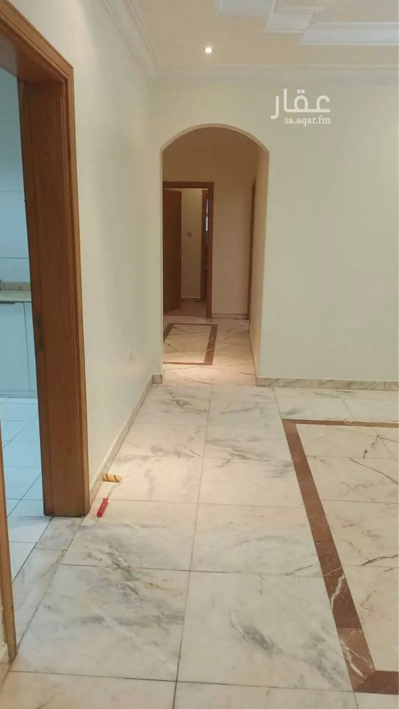 شقة 5 غرف في المروج 15