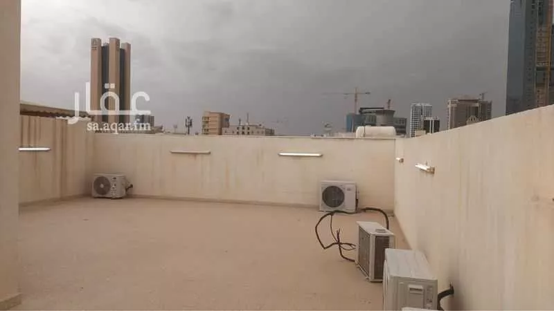 شقة 5 غرف في المروج 16