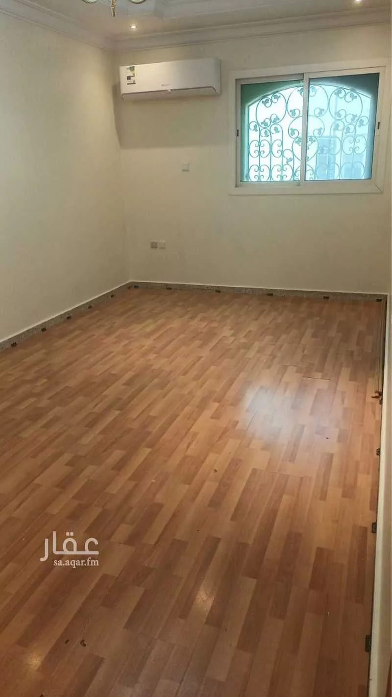 شقة 5 غرف في المروج 7