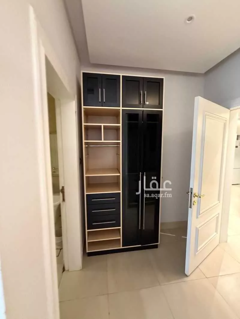 شقة 3 غرف في الملقا 7