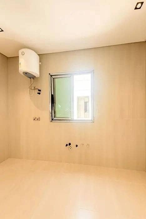 4 bedroom apartment in Al Amwaj, Eastern Province 4
