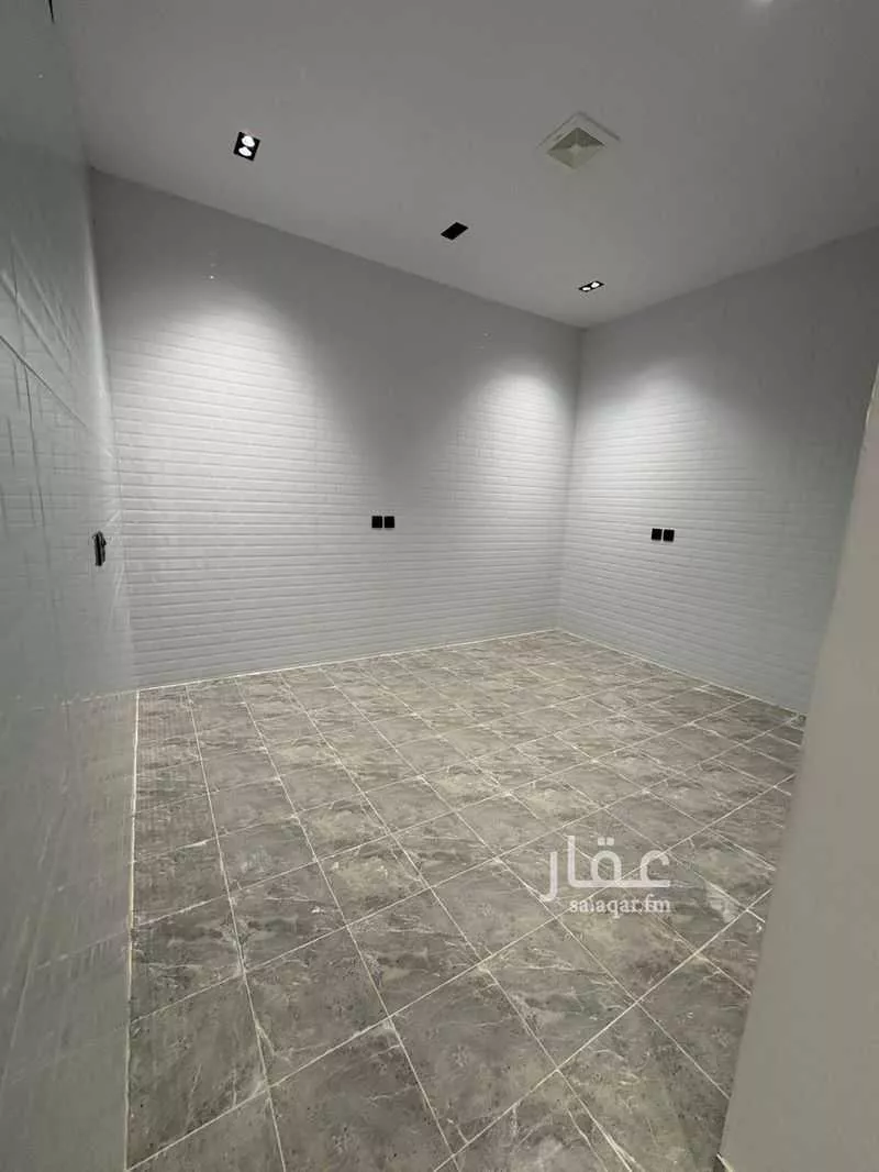 3 bedroom apartment in Al Rimal 4
