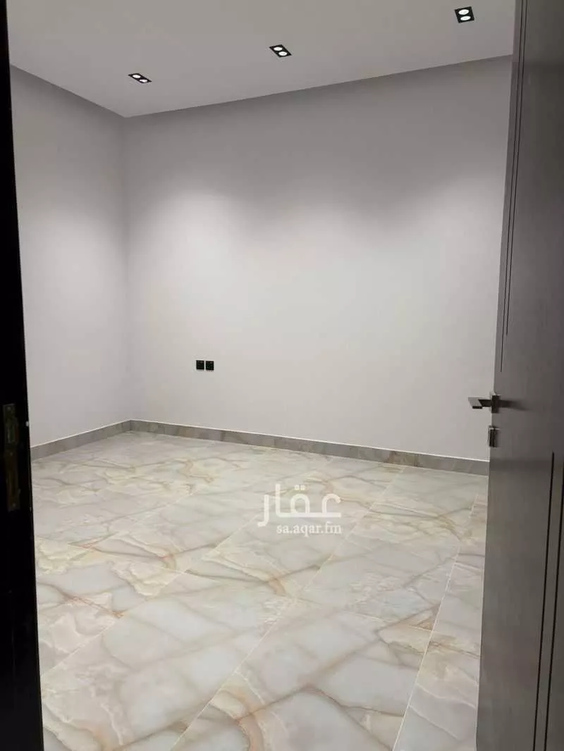 3 bedroom apartment in Al Rimal 5