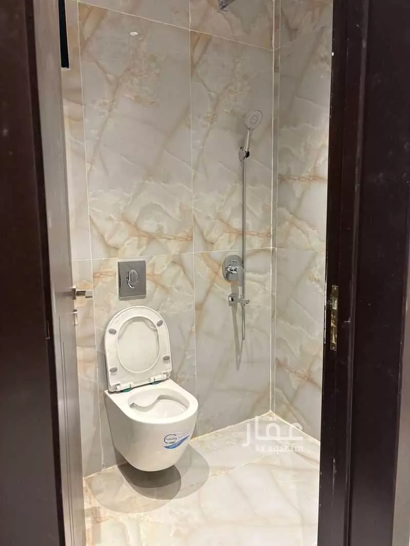 3 bedroom apartment in Al Rimal 8