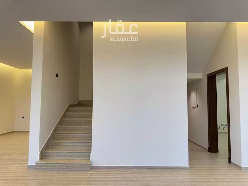 فيلا 5 غرف في النرجس 12